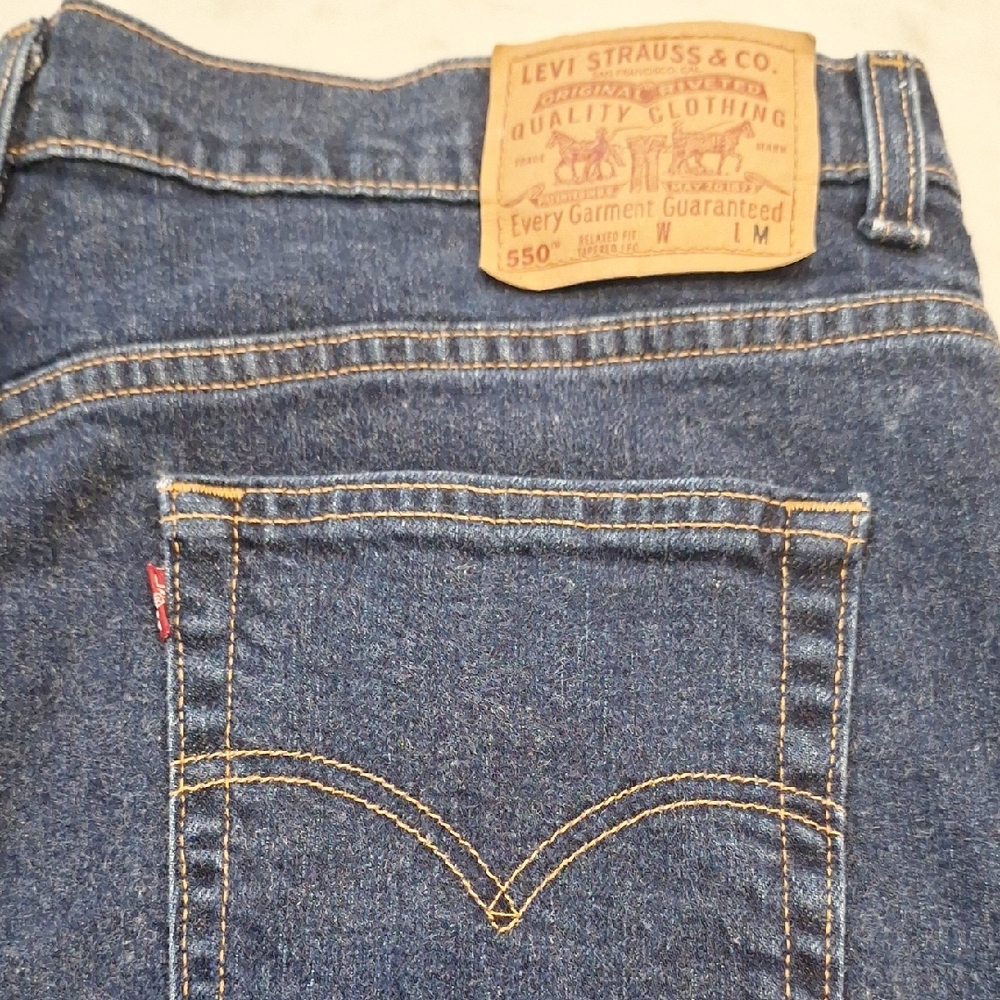 Vintage Levi's 550 Relaxed Fit Tapered Denim Jeans Mens Sz 40 X 25 (Hemmed) Y2k